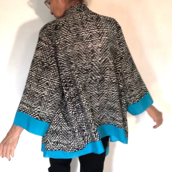 Silky Avenue Kimono Black White Size 18-20 - Picture 3 of 11